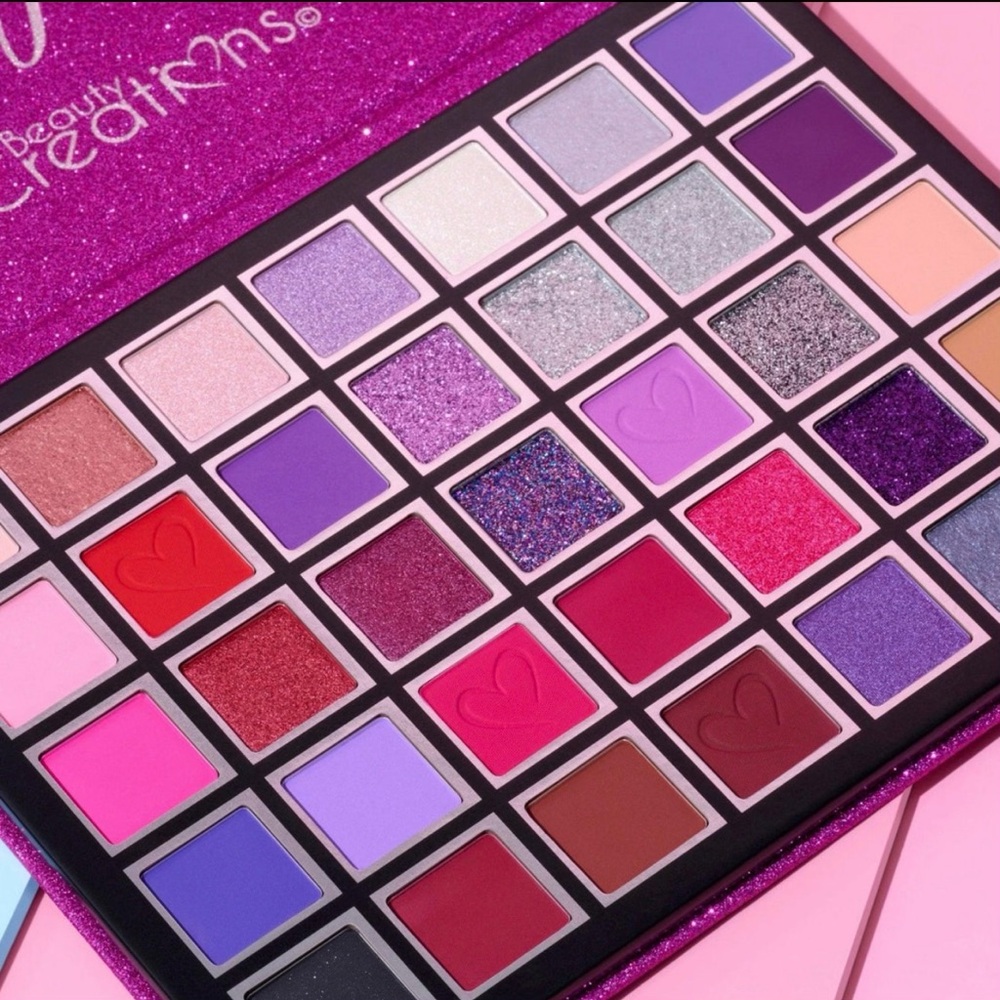 Legend Eyeshadow Palette 35 Colors Mattes Shimmers and Pressed Glitters
